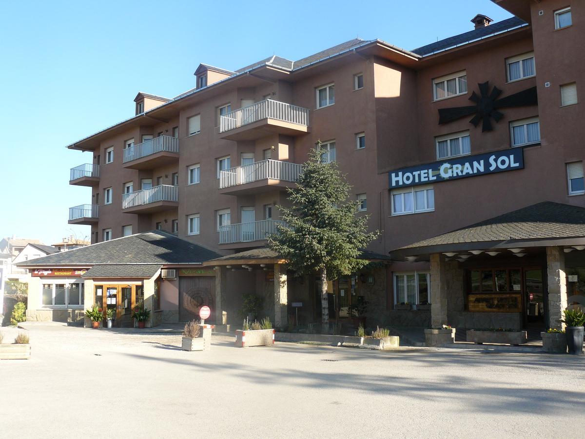 Hotel Gran Sol Solsona Buitenkant foto